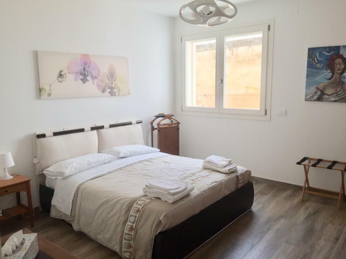 Appartement Modern Flat Lecce ++ Extérieur photo